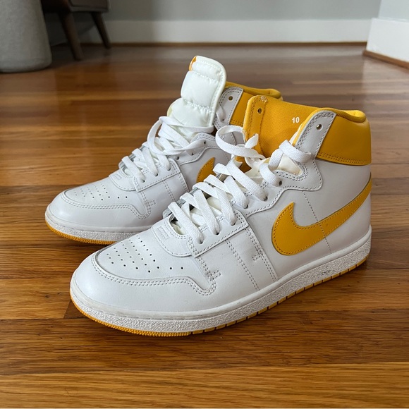 Nike Air Ship University Gold - Picture 2 of 6